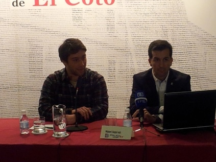Andrés Ruiz y Miguel Ángel Gil, durante la conferencia.