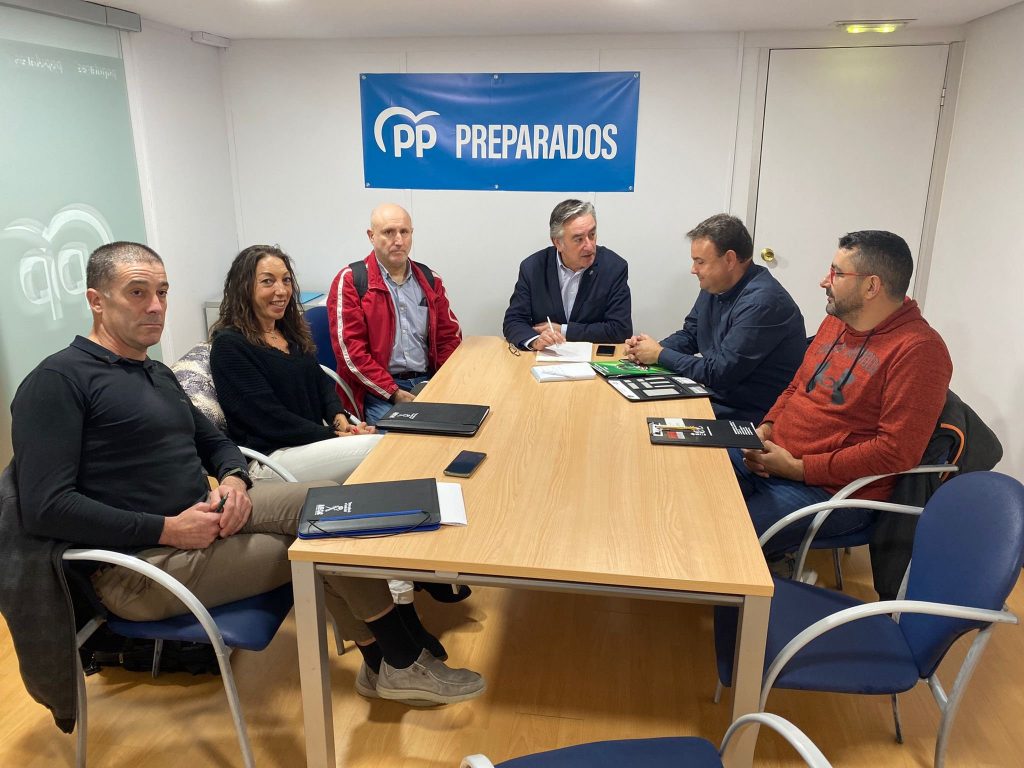 Pablo González: “queremos más presencia de la Guardia Civil en la zona rural de Gijón”