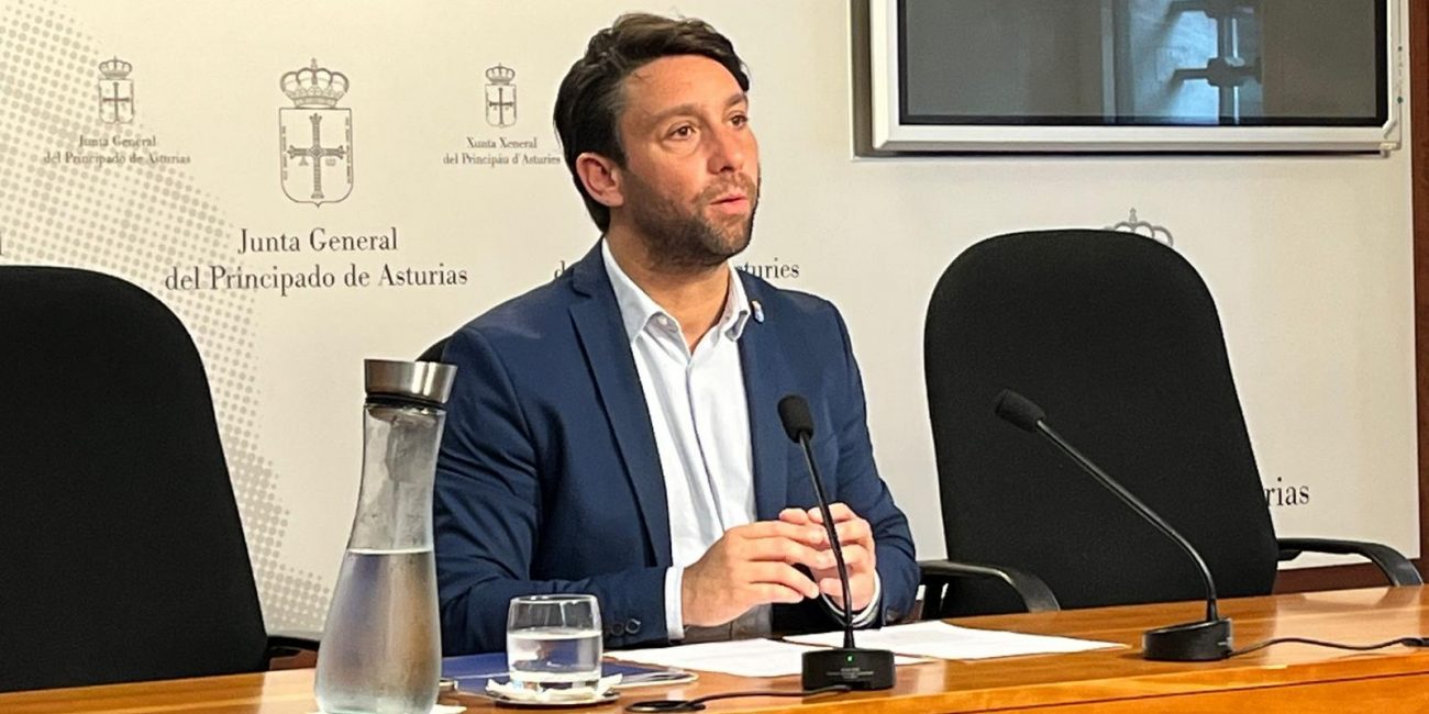 Andrés Ruiz en rueda de prensa