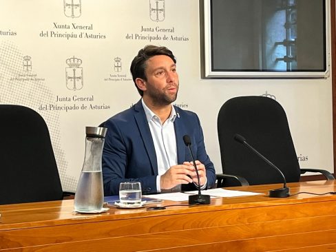 Andrés Ruiz en rueda de prensa