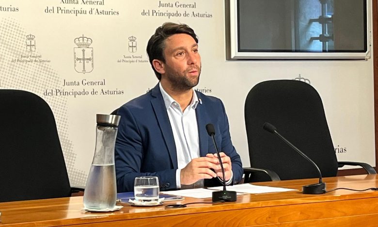 Andrés Ruiz en rueda de prensa